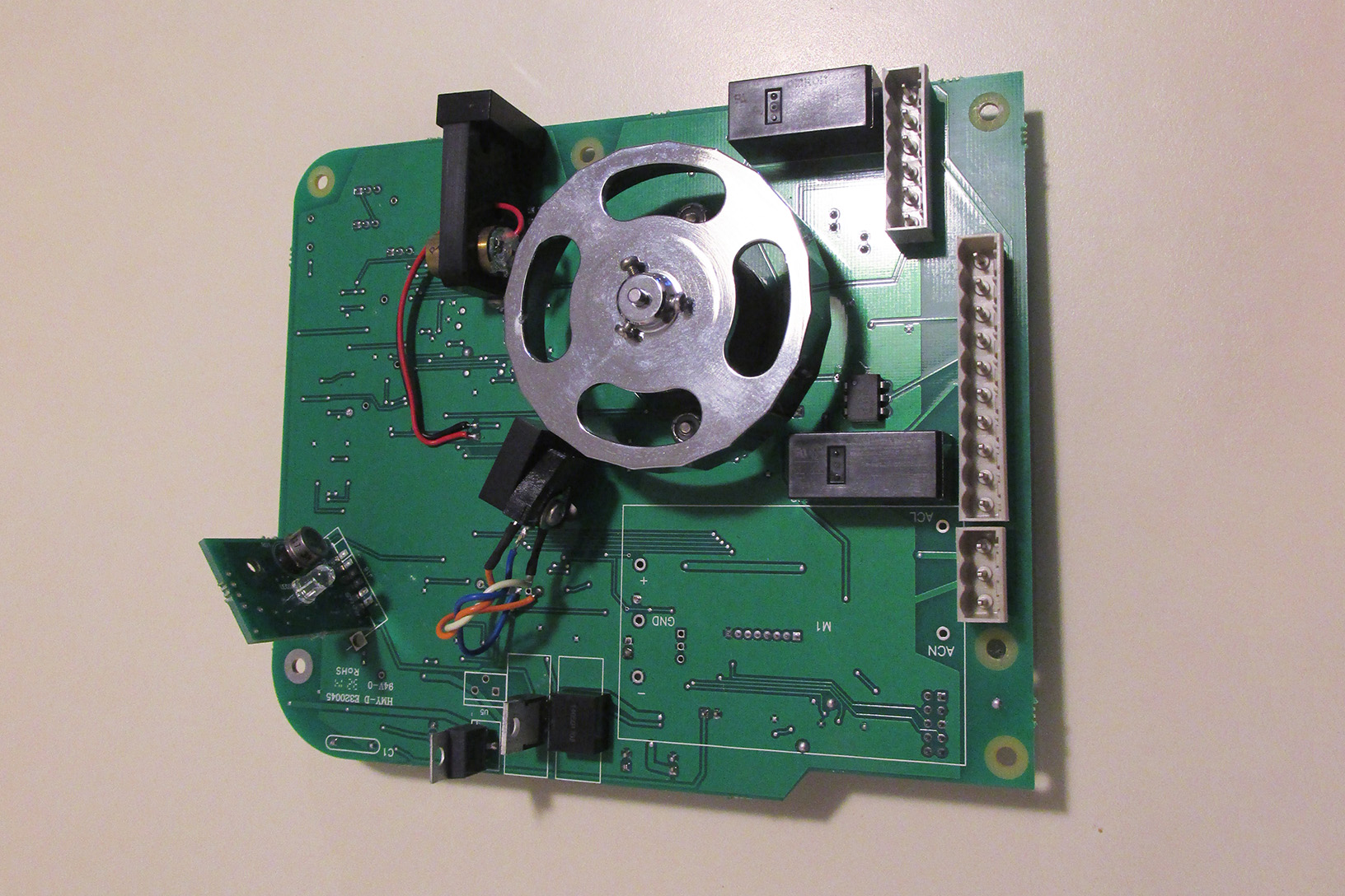 IS-3000 board with rotating mirror